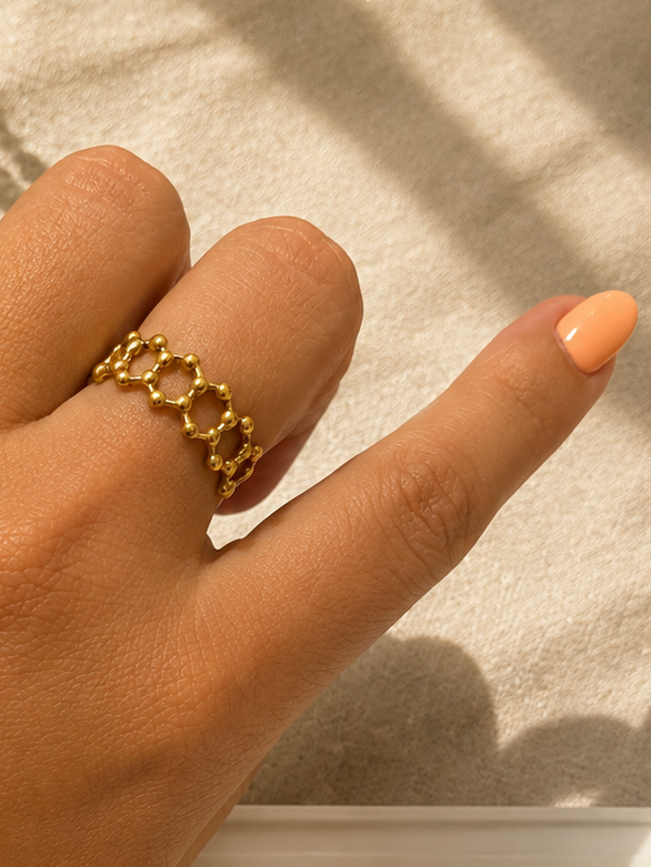 Hexaa Ring