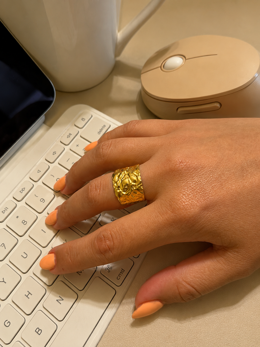Bandolina Ring