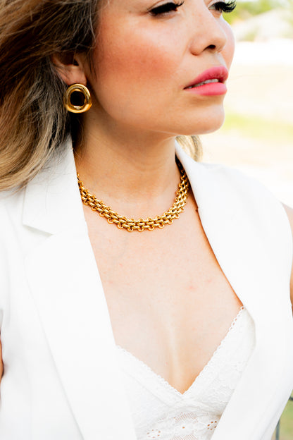 Reina Necklace
