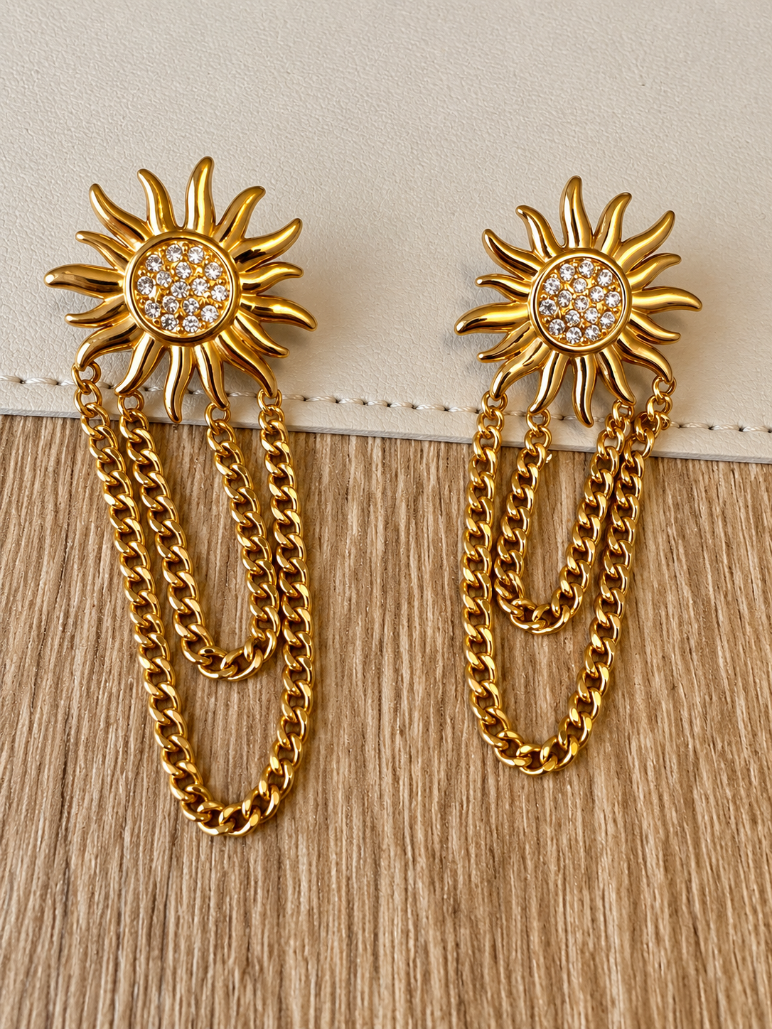 Solarie Studs