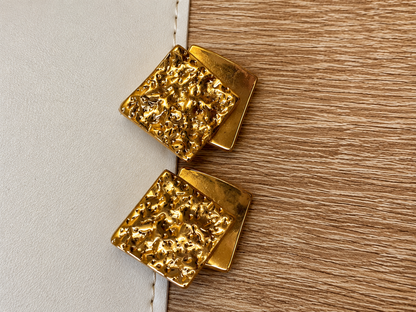 Andromeda Studs